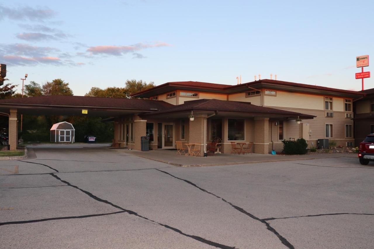 Prairie Inn Holmen La Crosse Area Buitenkant foto